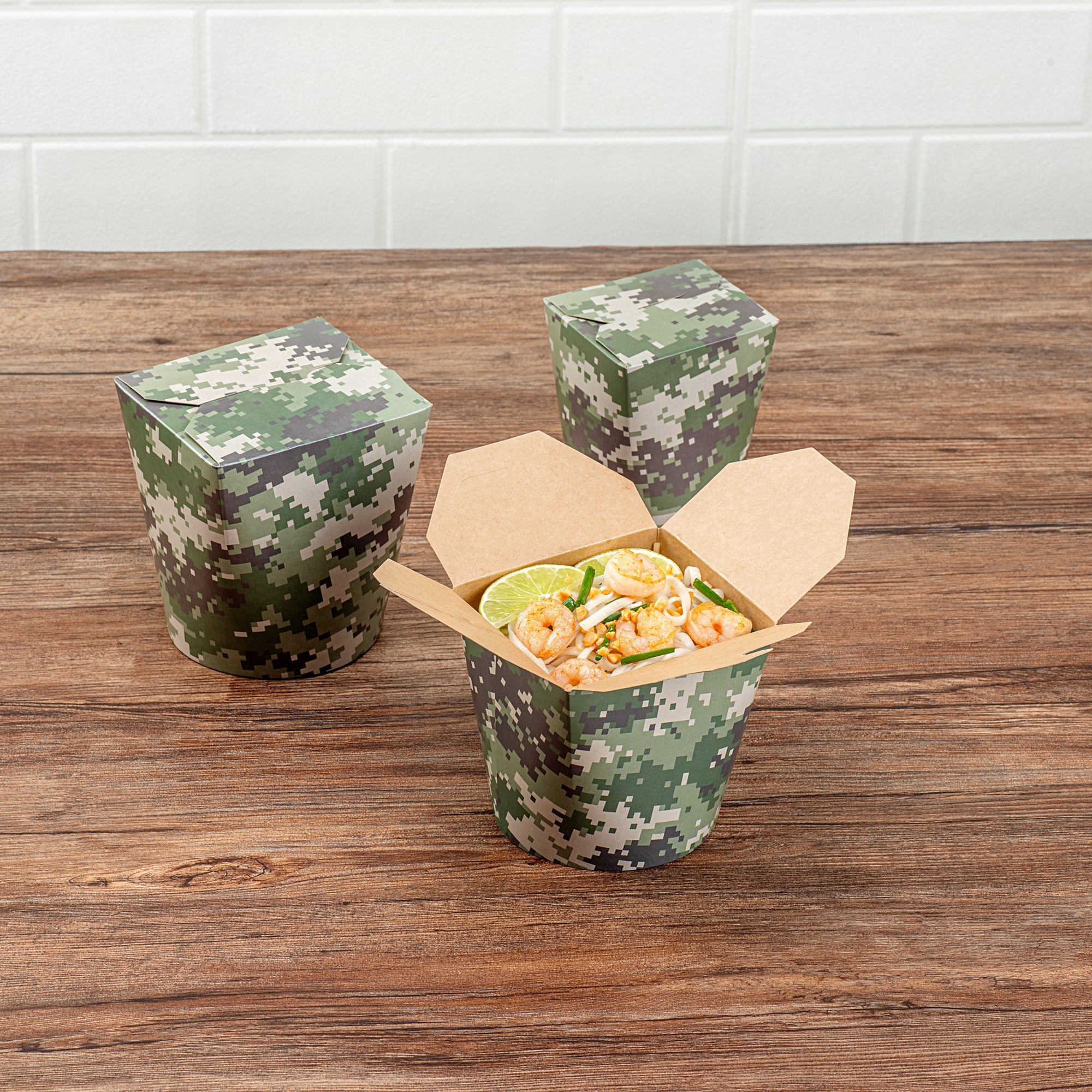 Bio Tek 26 oz Round Camouflage Paper Noodle Take Out Container - 4" x 3 1/2" x 3 3/4" - 50 count box