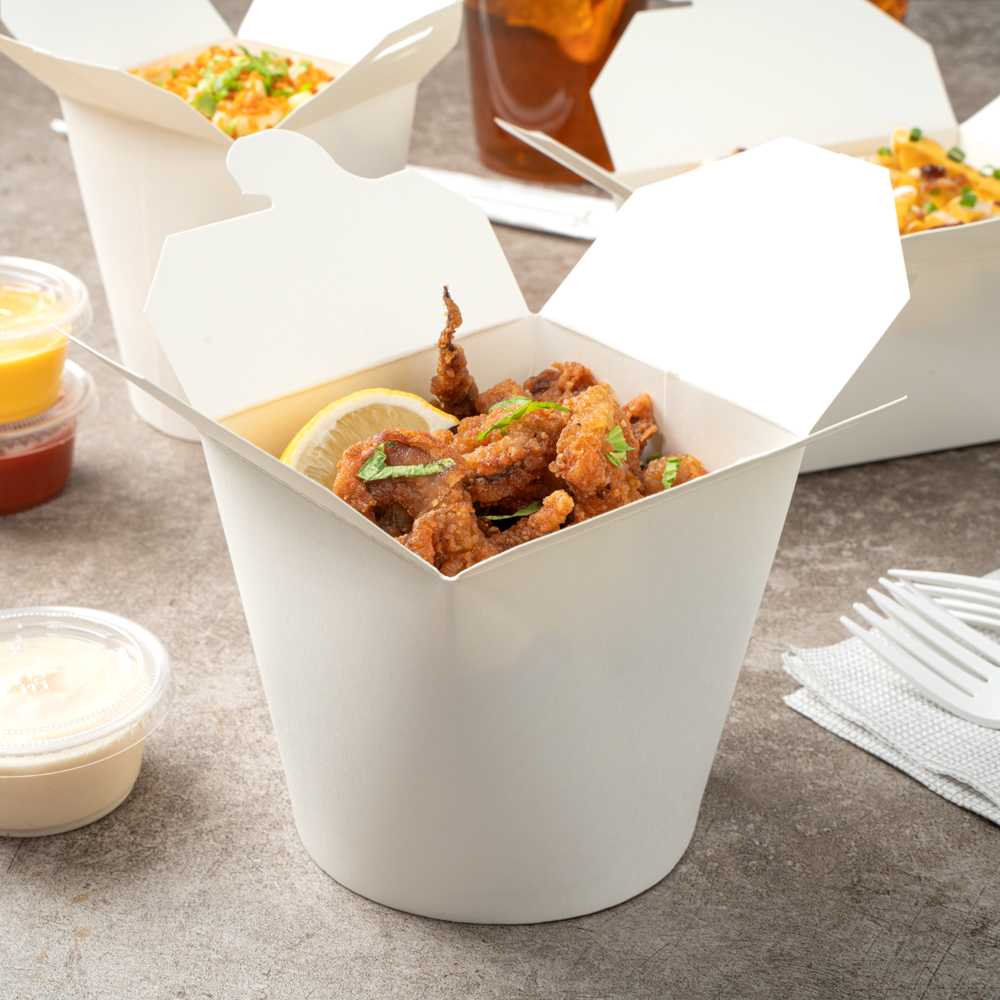 Bio Tek 26 oz Round White Paper Noodle Take Out Container - 4" x 3 1/2" x 3 3/4" - 50 count box