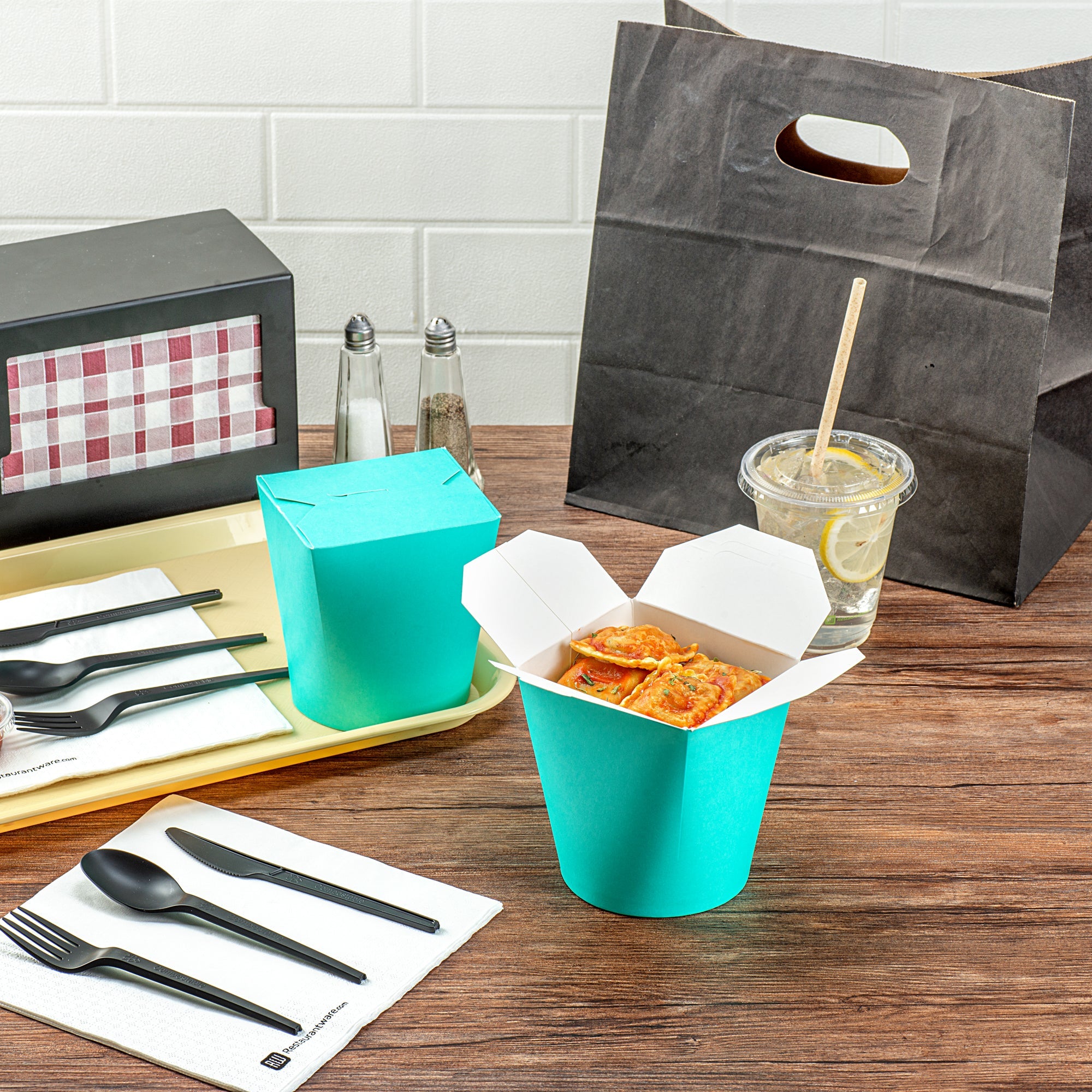 Bio Tek 32 oz Round Turquoise Paper Noodle Take Out Container - 4" x 3 1/2" x 4 1/2" - 50 count box