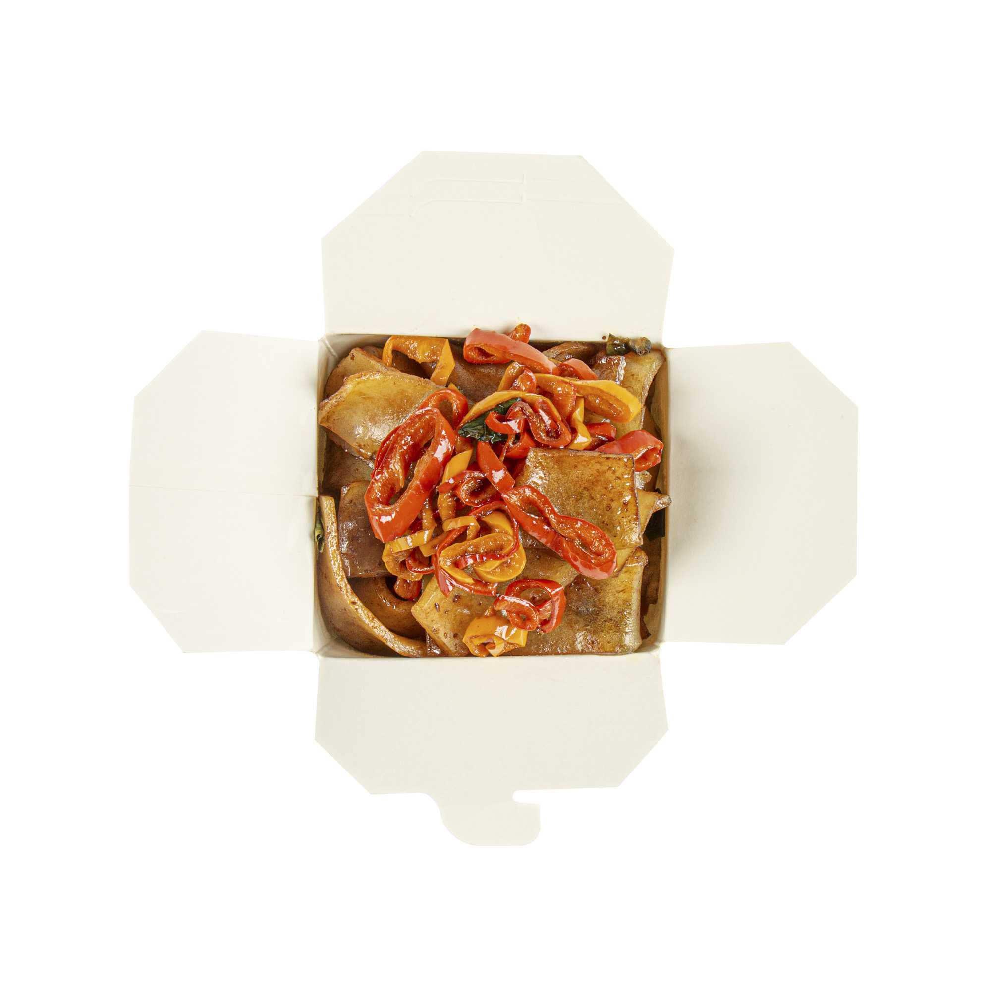 Bio Tek 32 oz Round White Paper Noodle Take Out Container - 4" x 3 1/2" x 4 1/2" - 200 count box