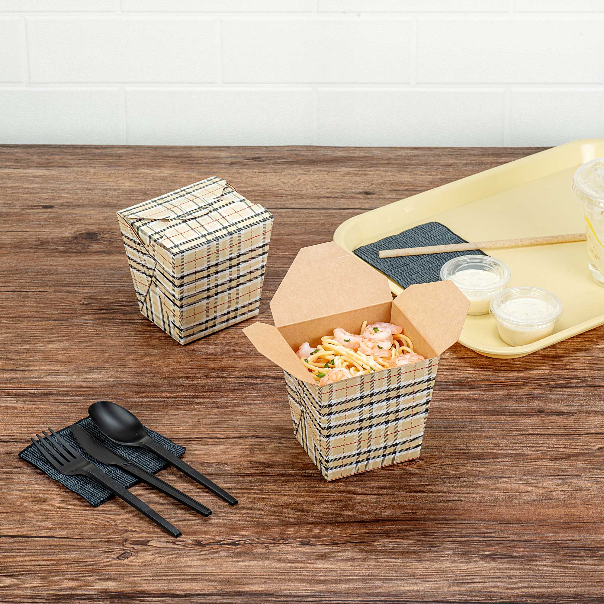 Bio Tek 26 oz Square Plaid Paper Noodle Take Out Container - 4" x 3 1/2" x 4" - 200 count box