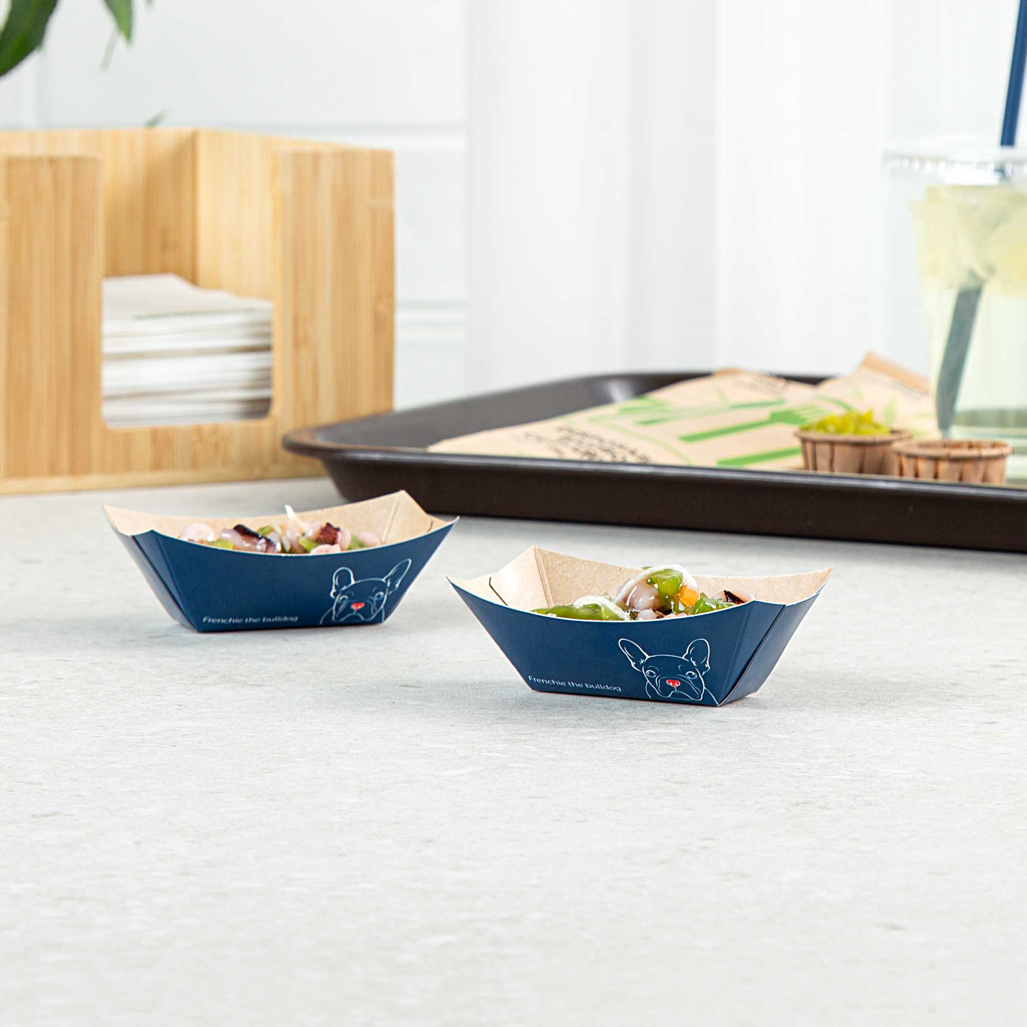 Bio Tek 2 oz Frenchie Paper Food Tray / Boat - 3 1/4" x 2 1/4" x 1 1/4" - 400 count box