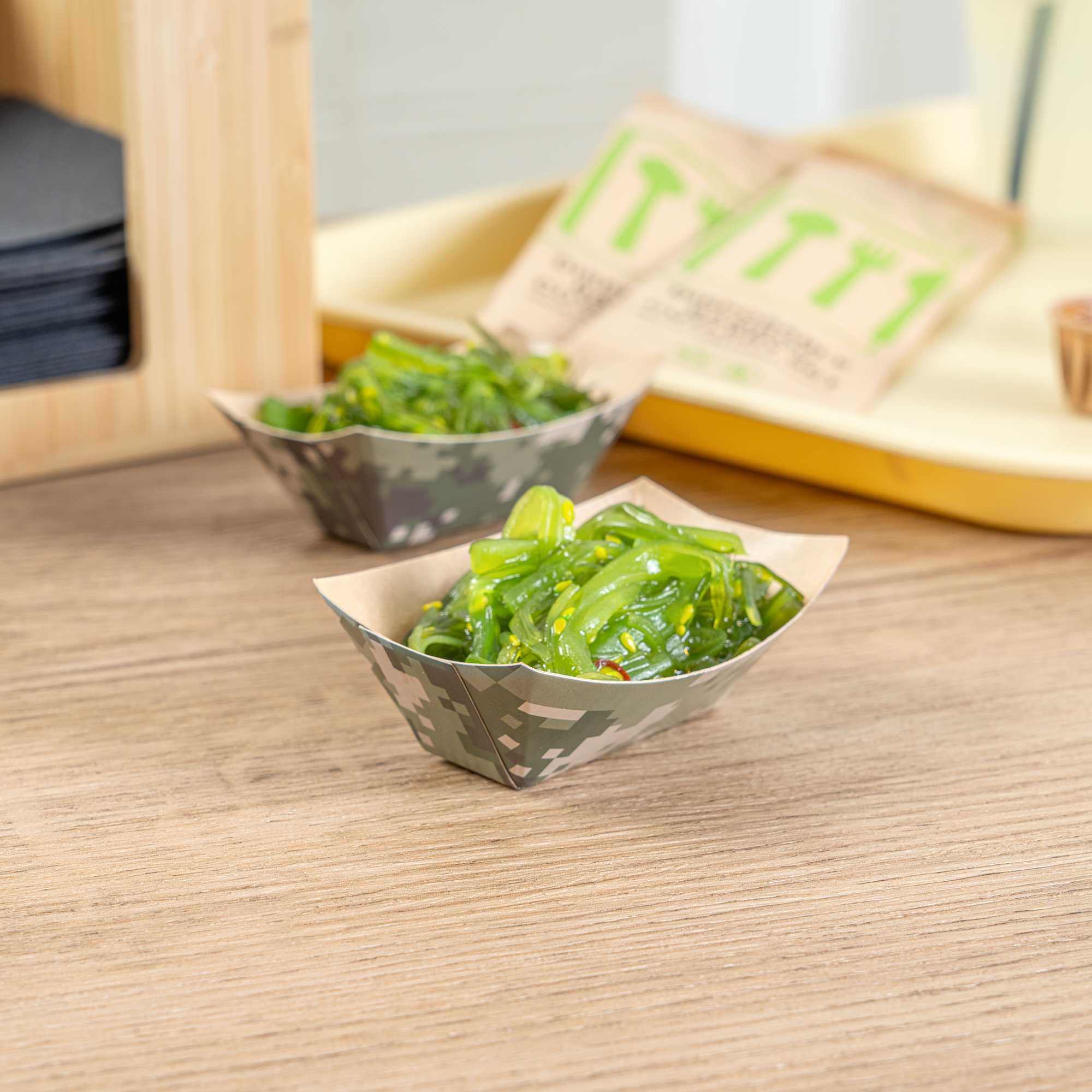 Bio Tek 2 oz Camouflage Paper Food Tray / Boat - 3 1/4" x 2 1/4" x 1 1/4" - 50 count box