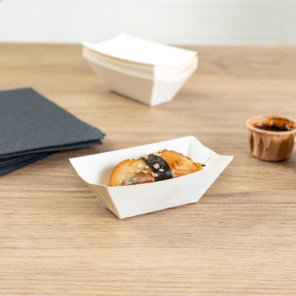 Bio Tek 2 oz White Paper Food Tray / Boat - 3 1/4" x 2 1/4" x 1 1/4" - 50 count box
