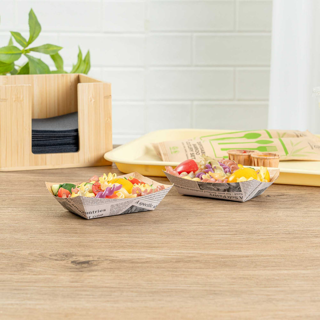 Bio Tek 4 oz Newsprint Paper #25 Food Tray / Boat - 3" x 2" x 1" - 50 count box