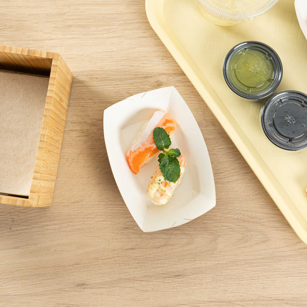 Bio Tek 6 oz Gray Paper #40 Food Tray / Boat - 5" x 4" x 1 1/2" - 50 count box