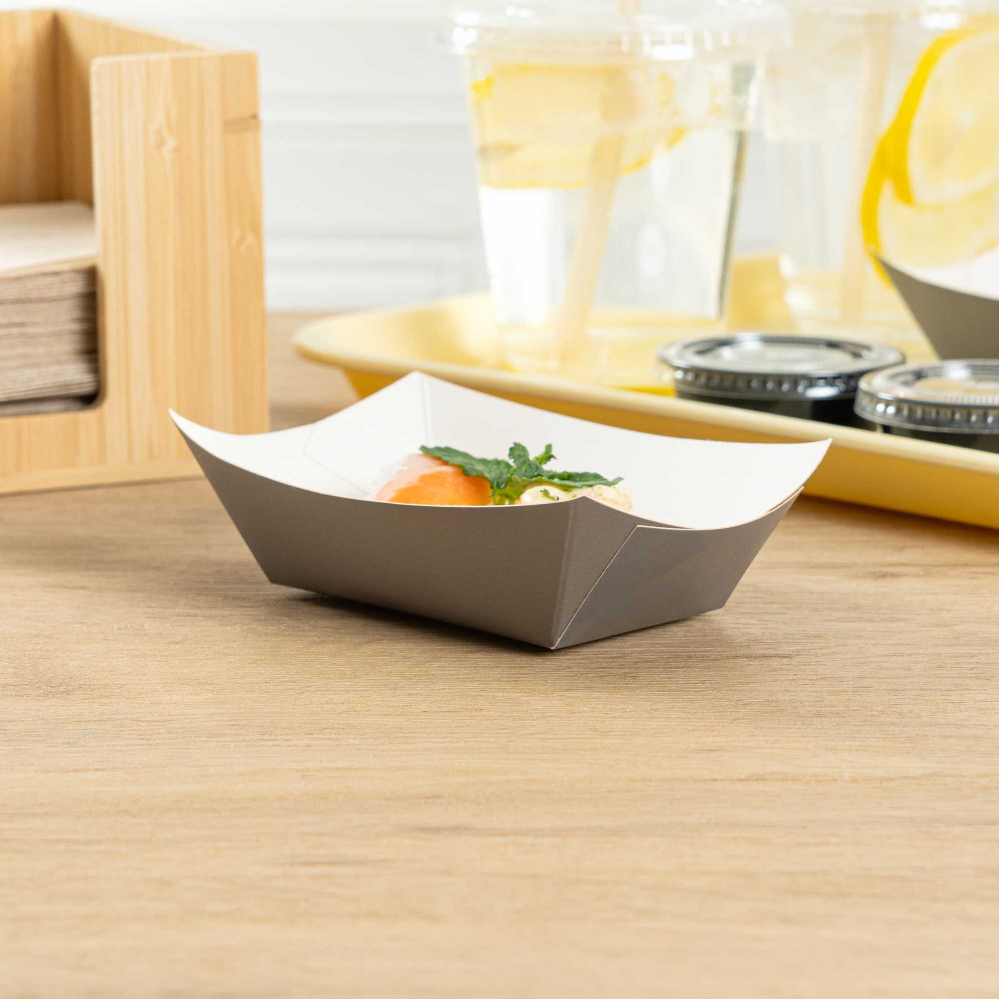 Bio Tek 6 oz Gray Paper #40 Food Tray / Boat - 5" x 4" x 1 1/2" - 400 count box