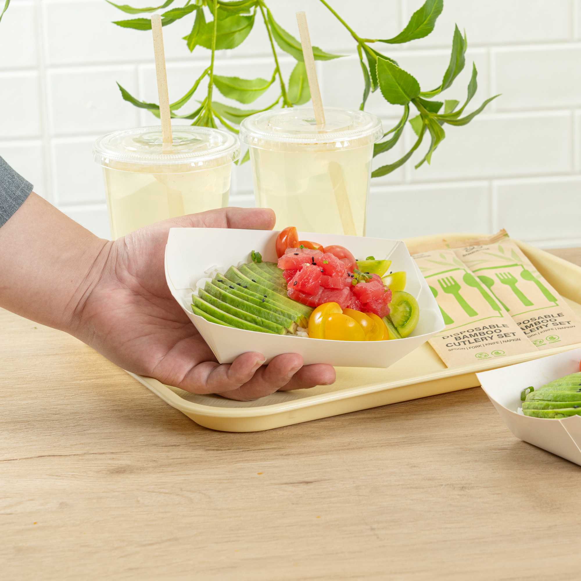 Bio Tek 1/2 lb White Paper #50 Food Tray / Boat - 4 1/4" x 2 3/4" x 1 1/2" - 50 count box