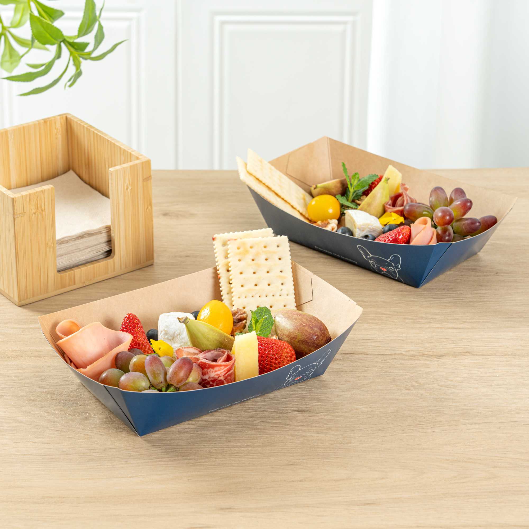 Bio Tek 2 lb Frenchie Paper #200 Food Tray / Boat - 6 1/2" x 3 3/4" x 2 1/4" - 200 count box