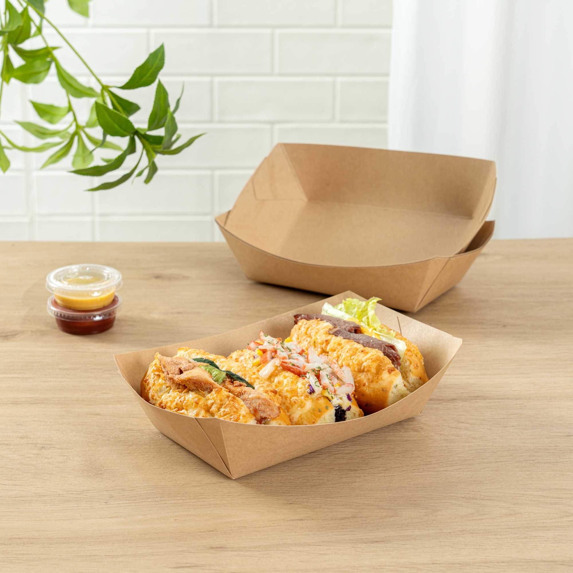Bio Tek 2 lb Kraft Paper #200 Food Tray / Boat - 6 1/2" x 3 3/4" x 2 1/4" - 50 count box