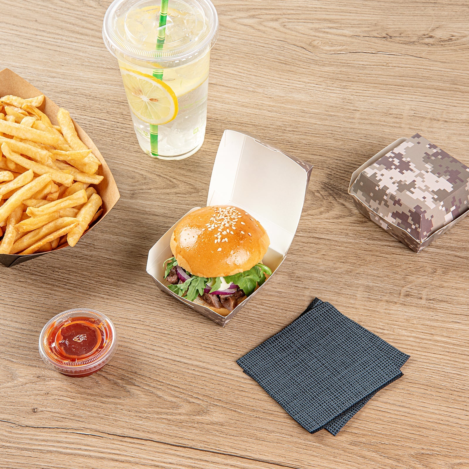 Bio Tek Camouflage Paper Mini Burger Box - 2 3/4" x 2 3/4" x 2" - 100 count box