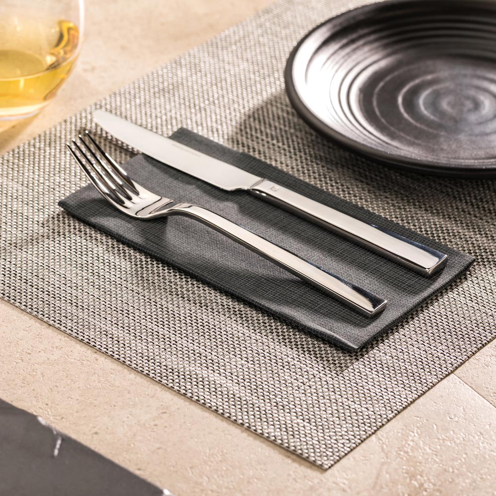 Carmel Mesh Pewter Vinyl Woven Placemat - 16" x 12" - 6 count box