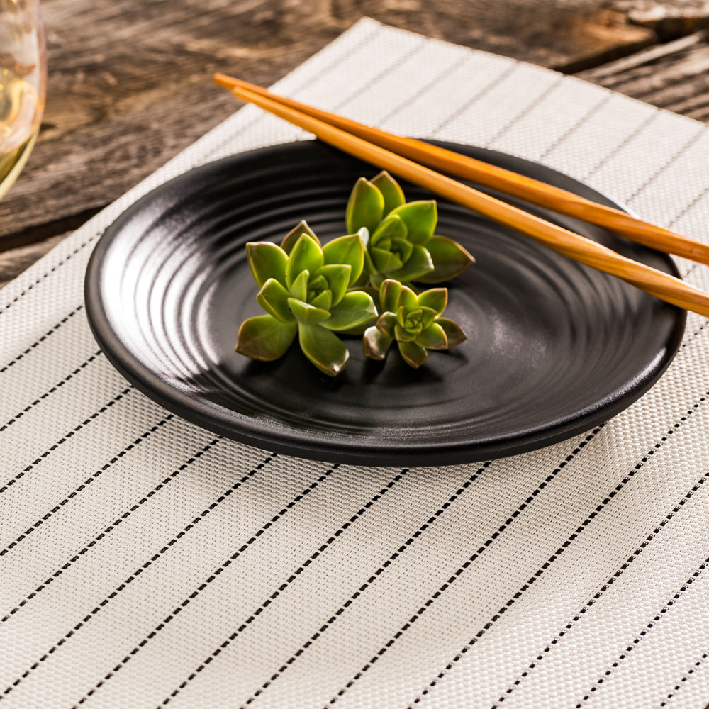 Carmel Mesh White Vinyl Woven Placemat - Pick Stitch - 16" x 12" - 6 count box