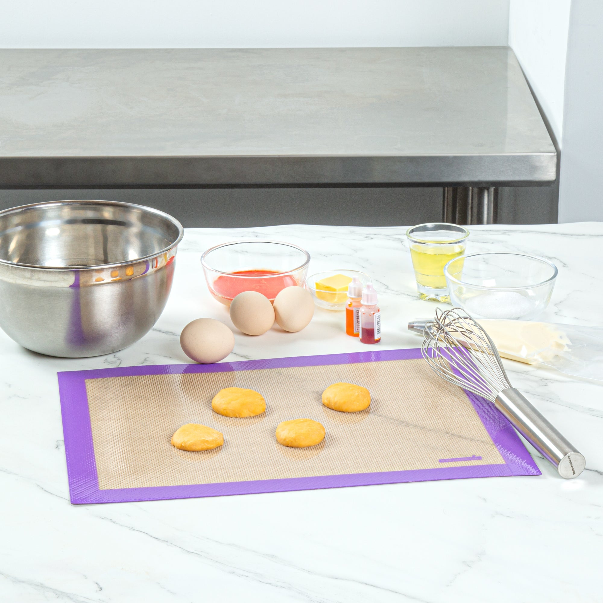 Pastry Tek Rectangle Tan and Purple Silicone Half Size Baking Mat - Allergen Safe, Color-Coded - 11 3/4" x 15 3/4" - 1 count box