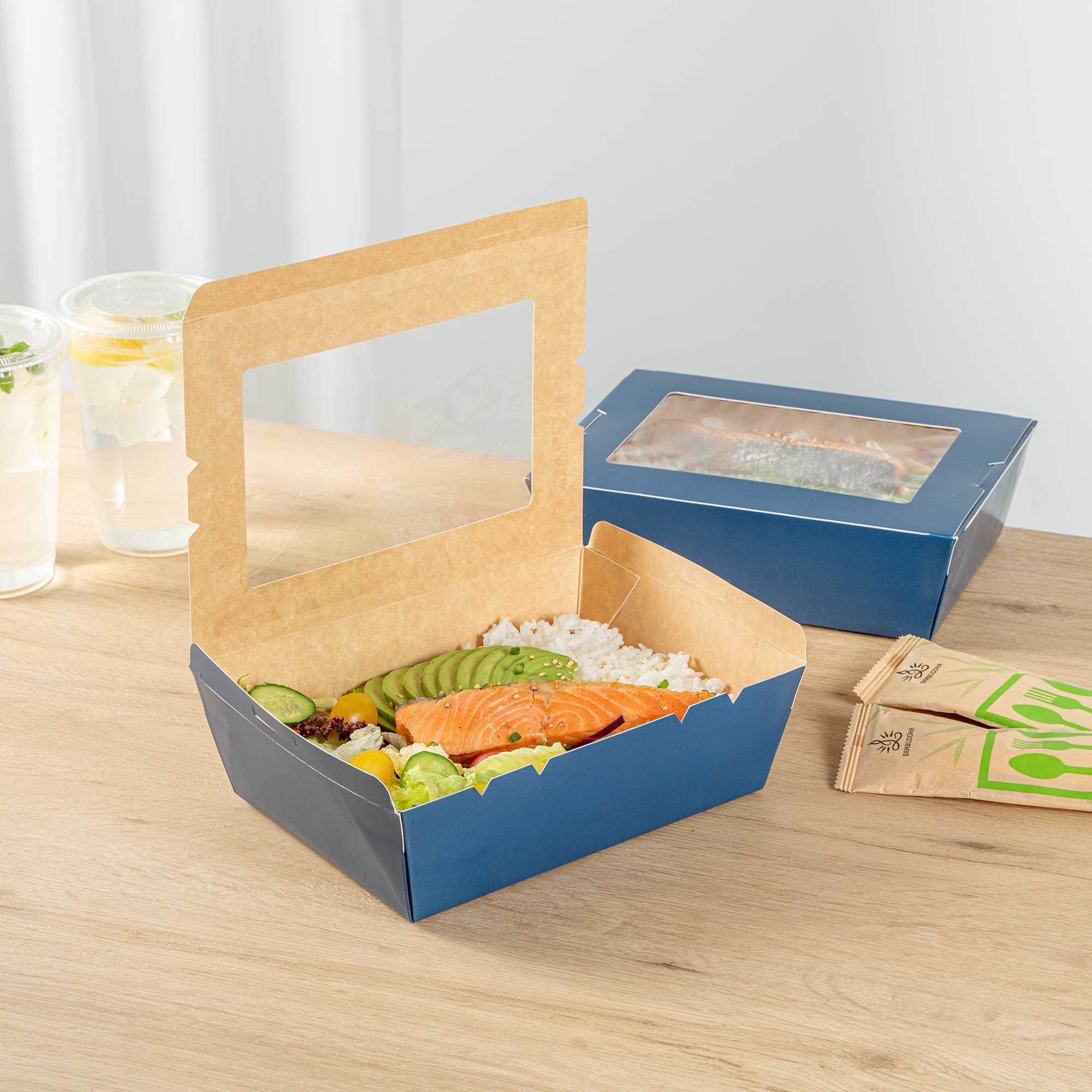 Cafe Vision 71 oz Midnight Blue Paper Large Take Out Container - Hinge Lock - 8 3/4" x 6 1/2" x 2 1/2" - 50 count box
