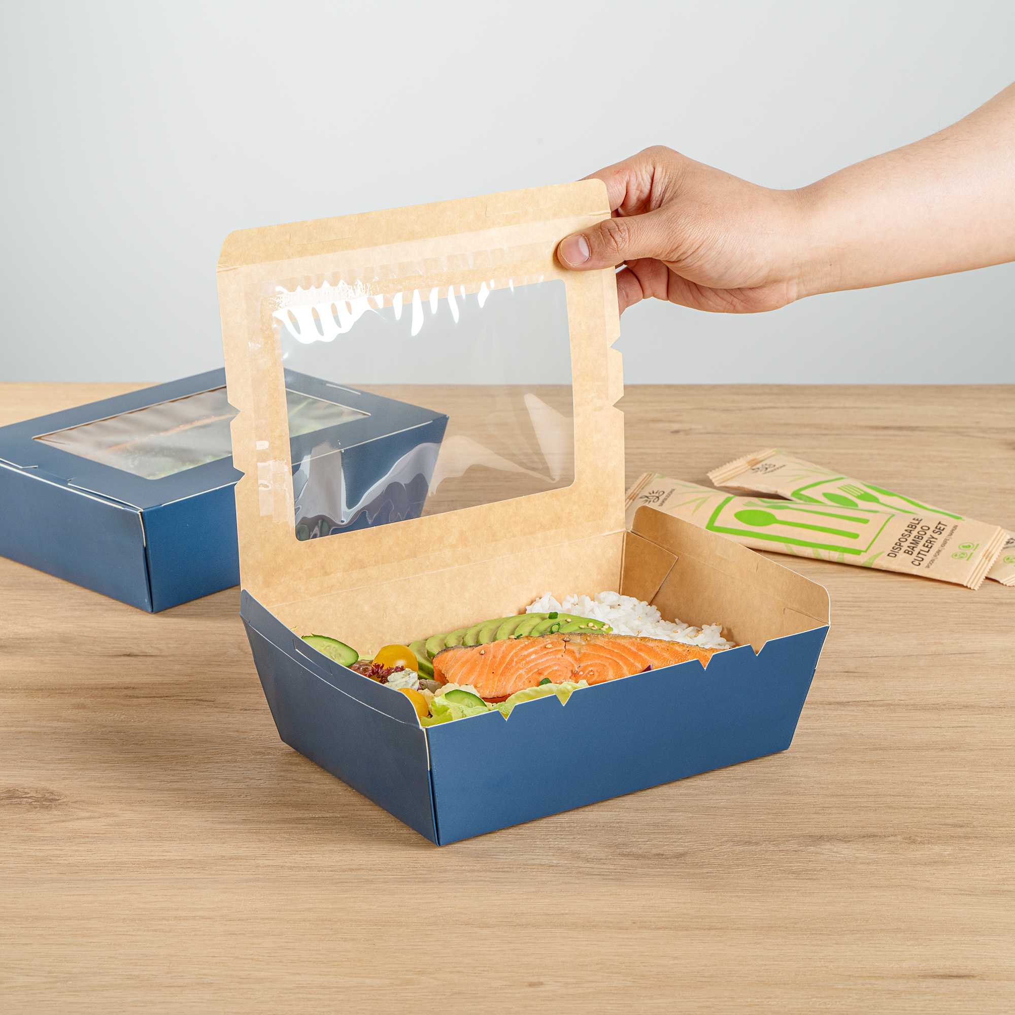 Cafe Vision 71 oz Midnight Blue Paper Large Take Out Container - Hinge Lock - 8 3/4" x 6 1/2" x 2 1/2" - 200 count box