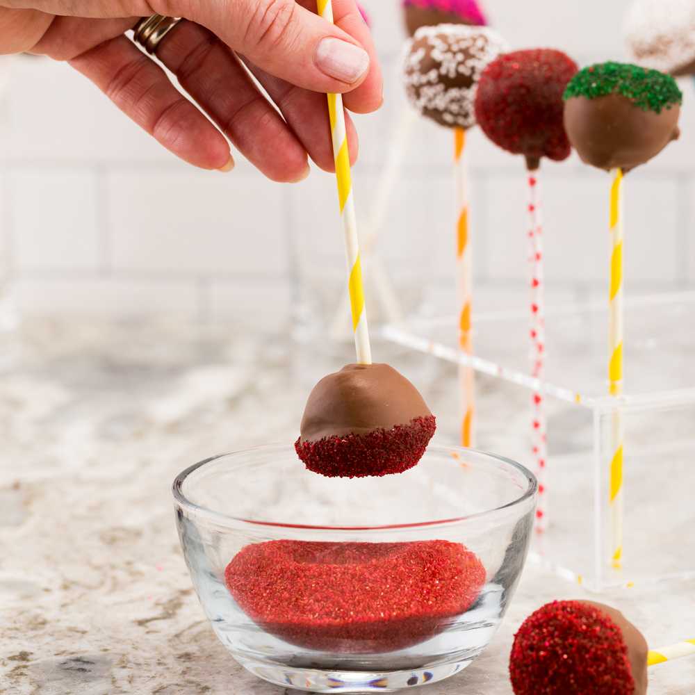 Pastry Tek Yellow Paper Cake Pop and Lollipop Stick - Spirals, Biodegradable - 6" x 5/32" - 25 count box