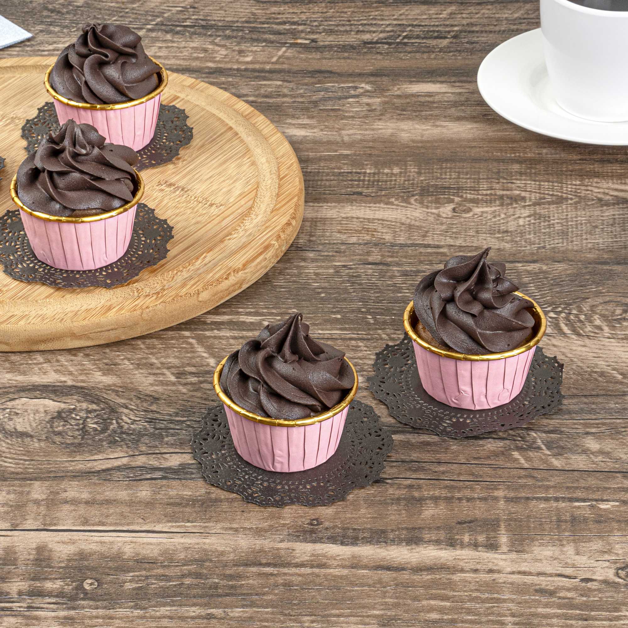 Pastry Tek Round Black Paper Doilies - Lace - 4" x 4" - 4000 count box