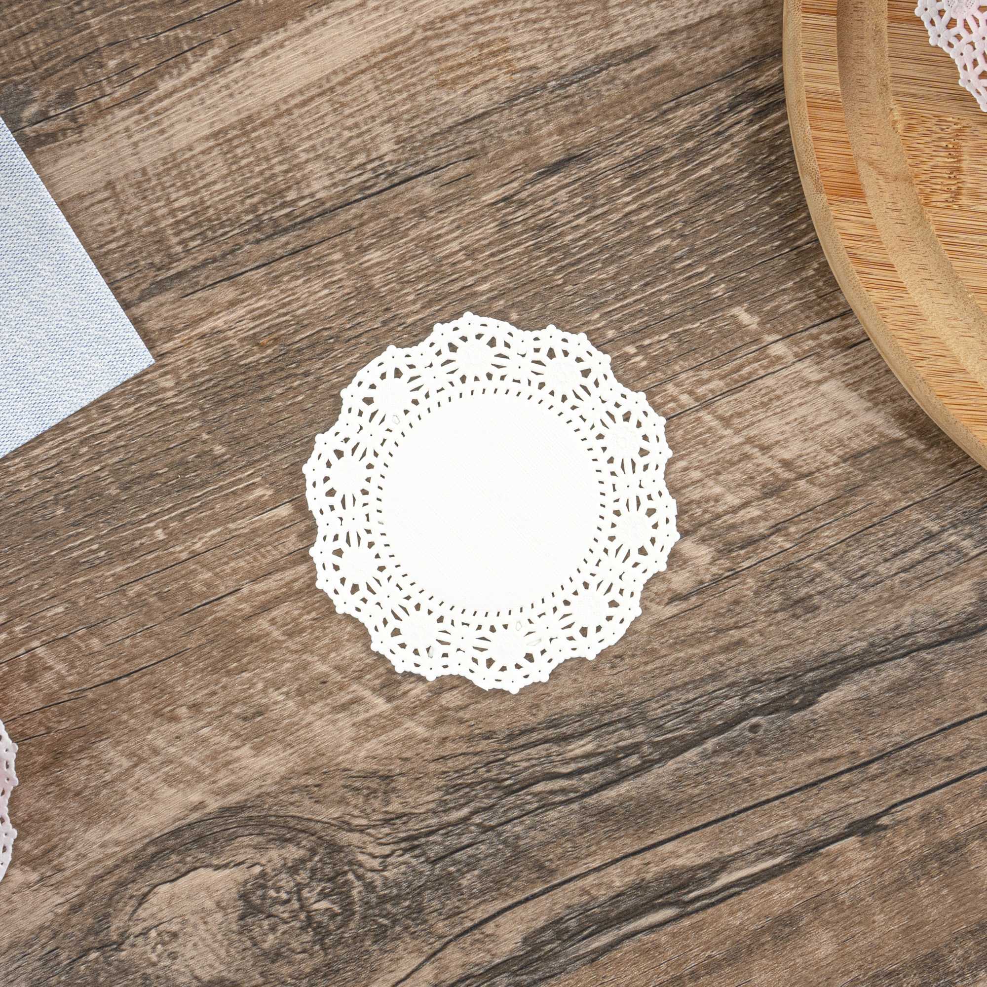 Pastry Tek Round White Paper Doilies - Lace - 4" x 4" - 4000 count box