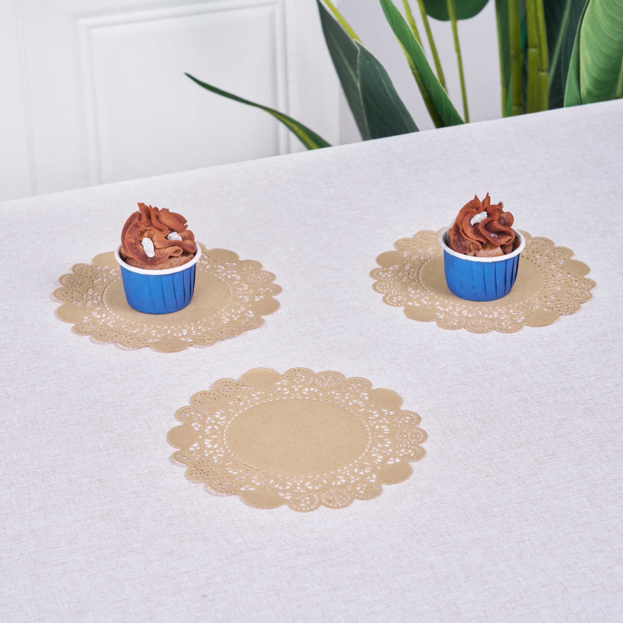 Pastry Tek Round Kraft Paper Doilies - Lace - 6" x 6" - 100 count box