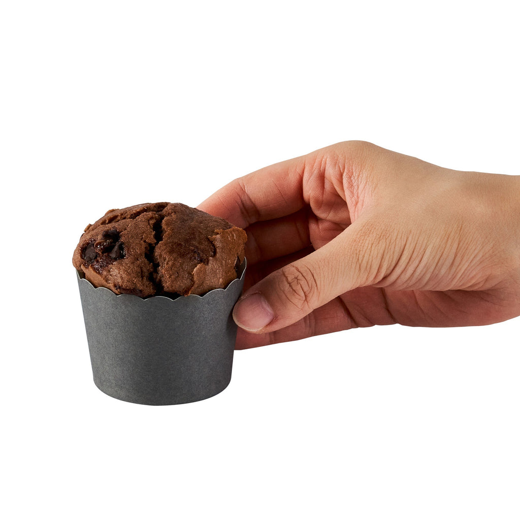 Panificio 3 oz Round Gray Paper Mini Baking Cup - Scalloped - 2 1/2" x 2 1/2" x 1 3/4" - 200 count box