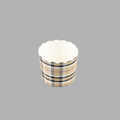 Panificio 6 oz Round Plaid Paper Classic Baking Cup - Scalloped - 2 3/4" x 2 3/4" x 2 1/4" - 200 count box