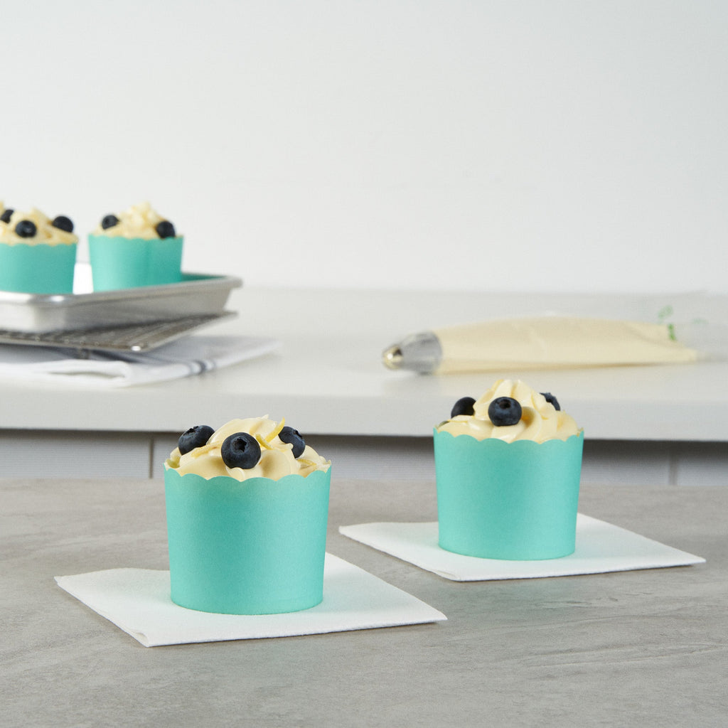 Panificio 6 oz Round Turquoise Paper Classic Baking Cup - Scalloped - 2 3/4" x 2 3/4" x 2 1/4" - 200 count box