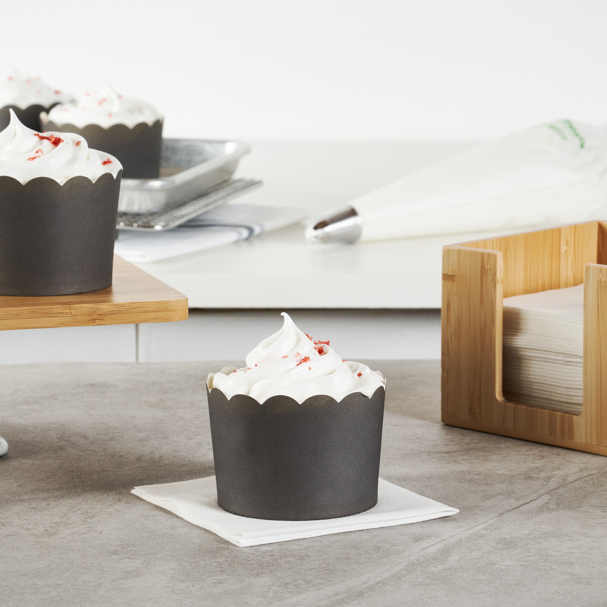 Panificio 10 oz Round Gray Paper Jumbo Baking Cup - Scalloped - 3 1/2" x 3 1/2" x 2 1/2" - 200 count box