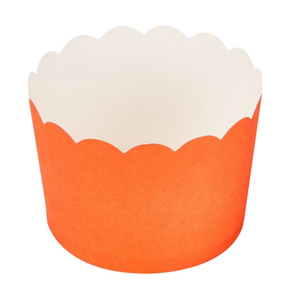 Panificio 10 oz Round Tangerine Paper Jumbo Baking Cup - Scalloped - 3 1/2" x 3 1/2" x 2 1/2" - 200 count box