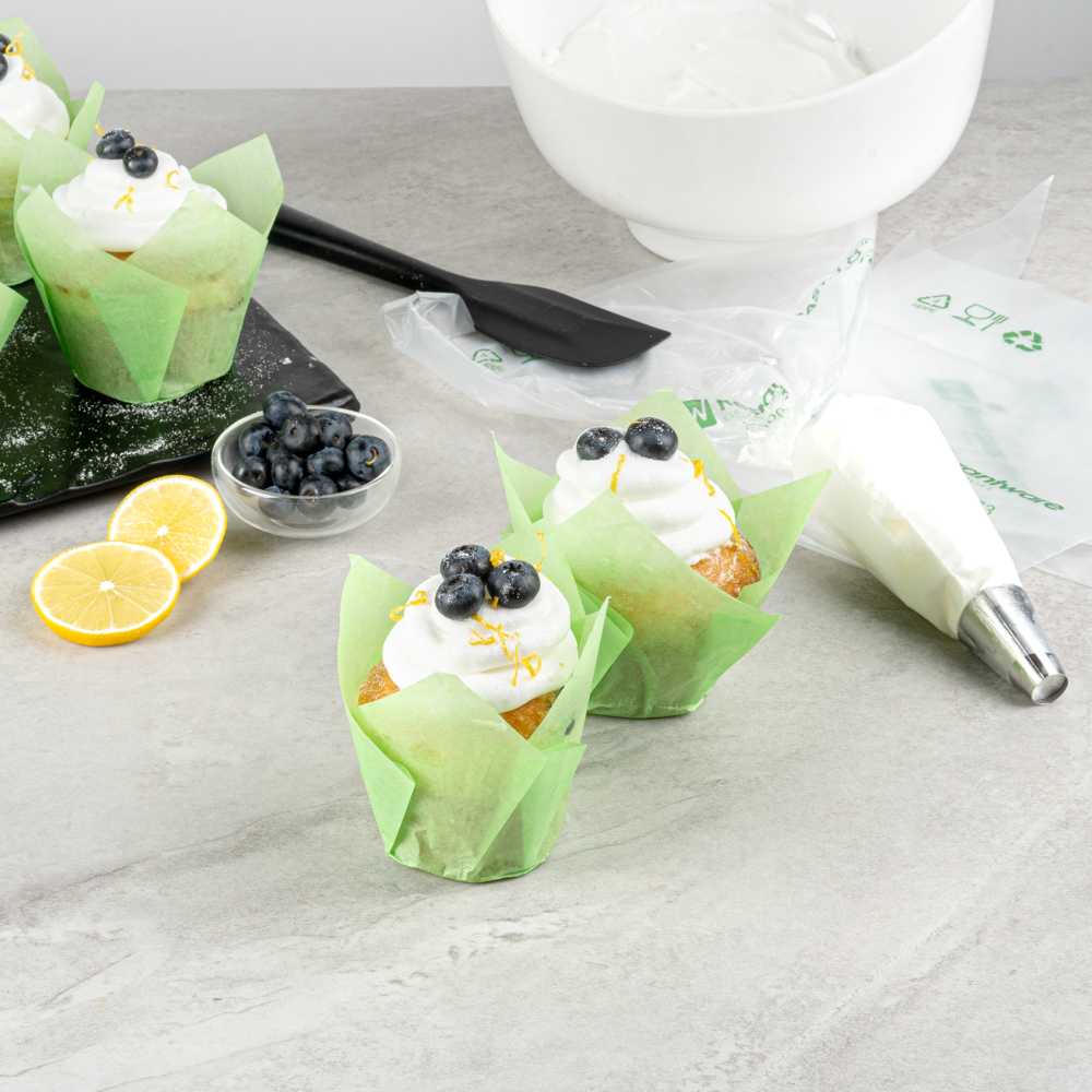 Panificio 4 oz Green Paper Tulip Baking Cup - Greaseproof - 3 1/2" x 3 1/2" x 3 1/2" - 200 count box