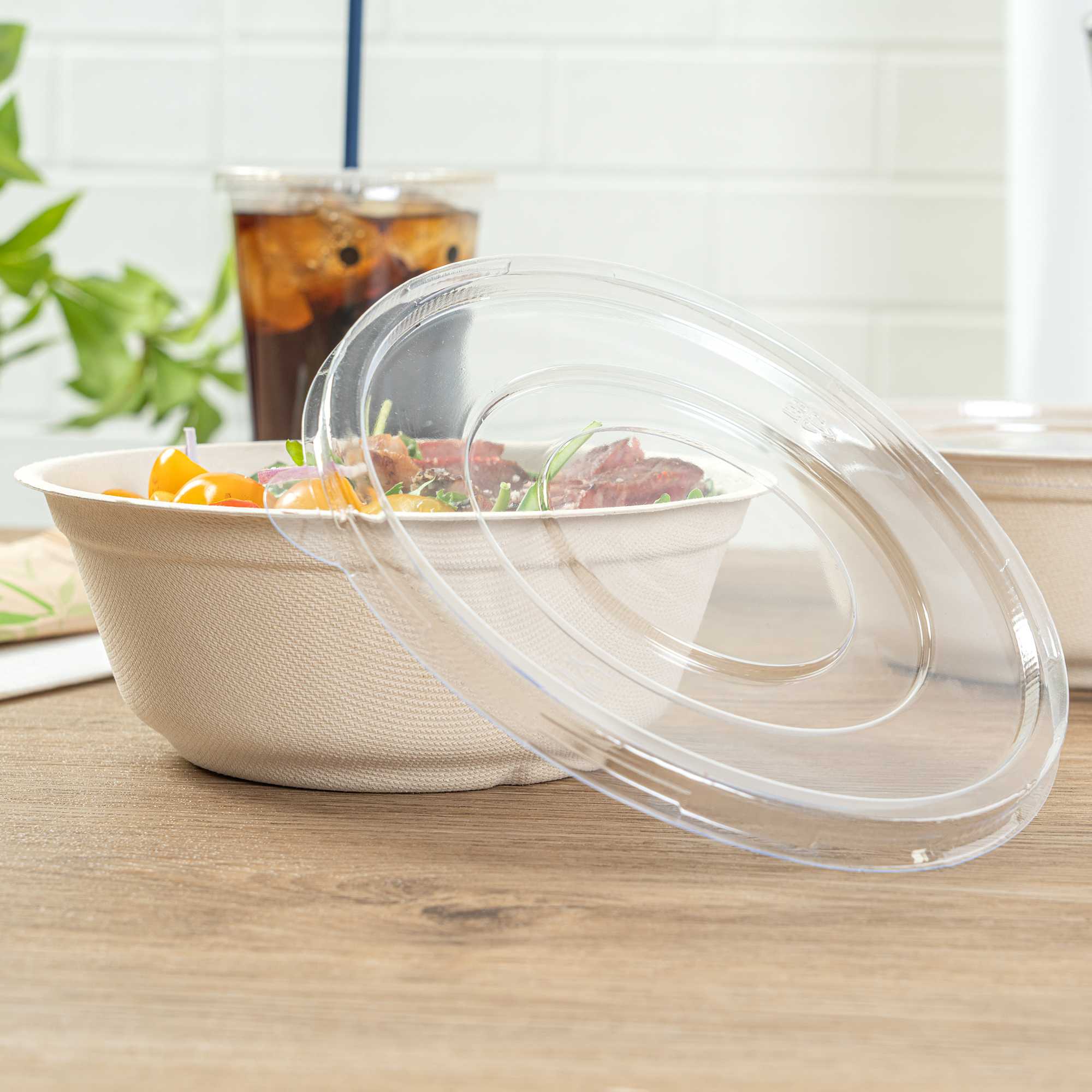 Pulp Safe Round Clear Plastic Flat Lid - Fits 32 oz Bagasse Salad Bowl - 100 count box