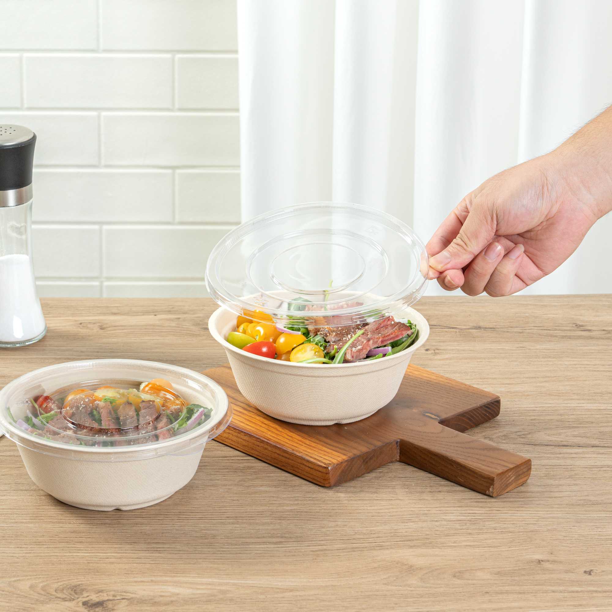 Pulp Safe Round Clear Plastic Flat Lid - Fits 32 oz Bagasse Salad Bowl - 100 count box