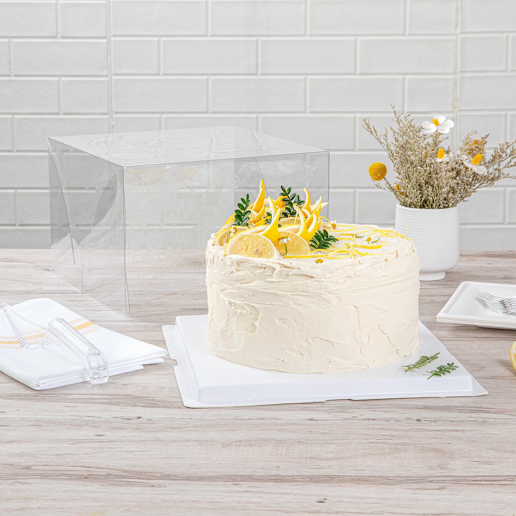 Sweet Vision Square Clear Plastic Cake Box - White Base, Gray Ribbon, Flower Garden Design - 10" x 10" x 6 3/4" - 10 count box