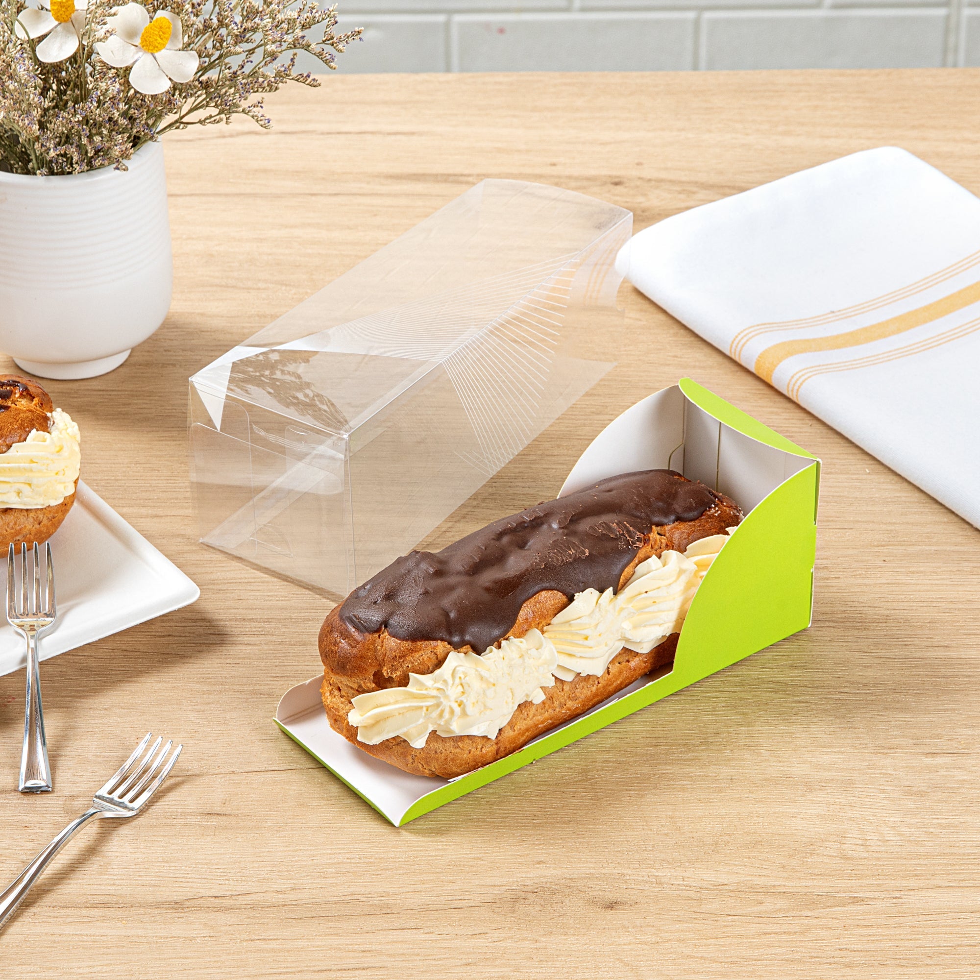 Sweet Vision Rectangle Clear Plastic Eclair Box - Green Paper Sleeve, Geometric Line Accent - 7" x 2 1/2" x 2 1/2" - 100 count box
