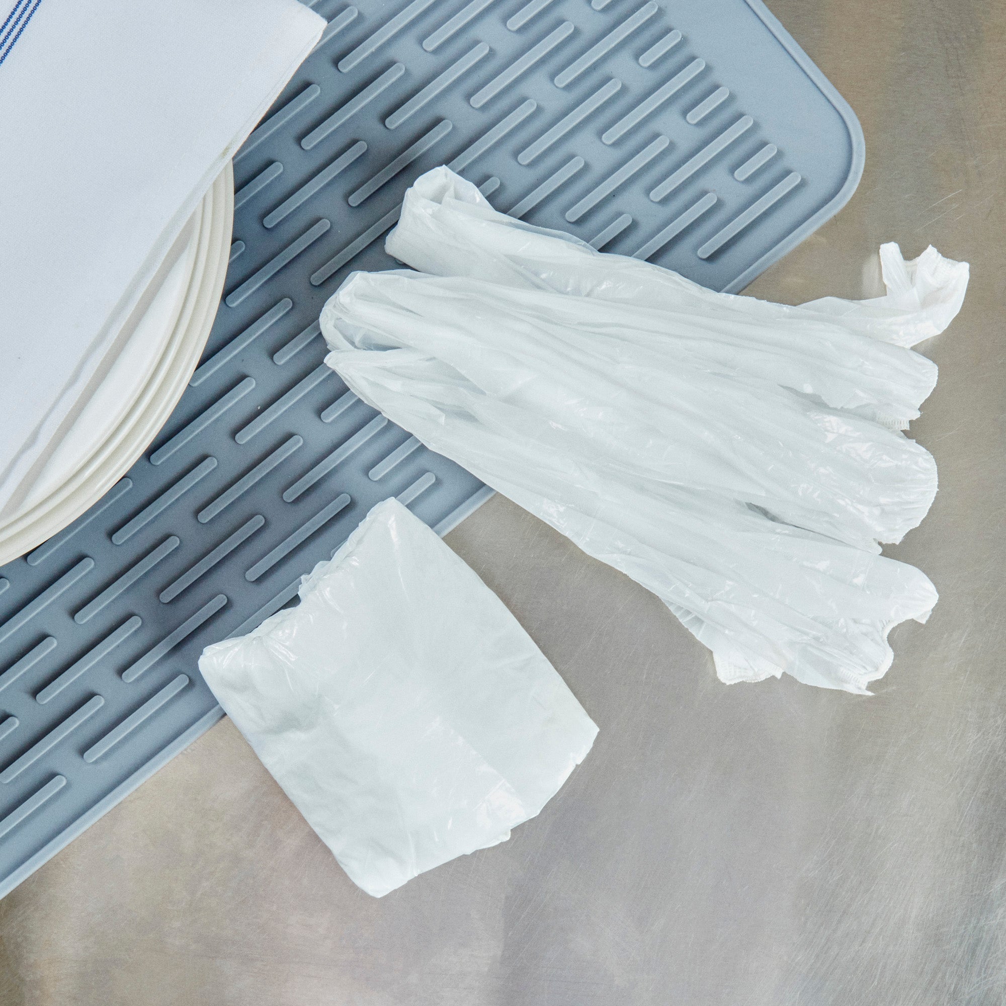 Clean Tek Professional White Plastic Disposable Arm Sleeve Cover - 16" - 1000 count box