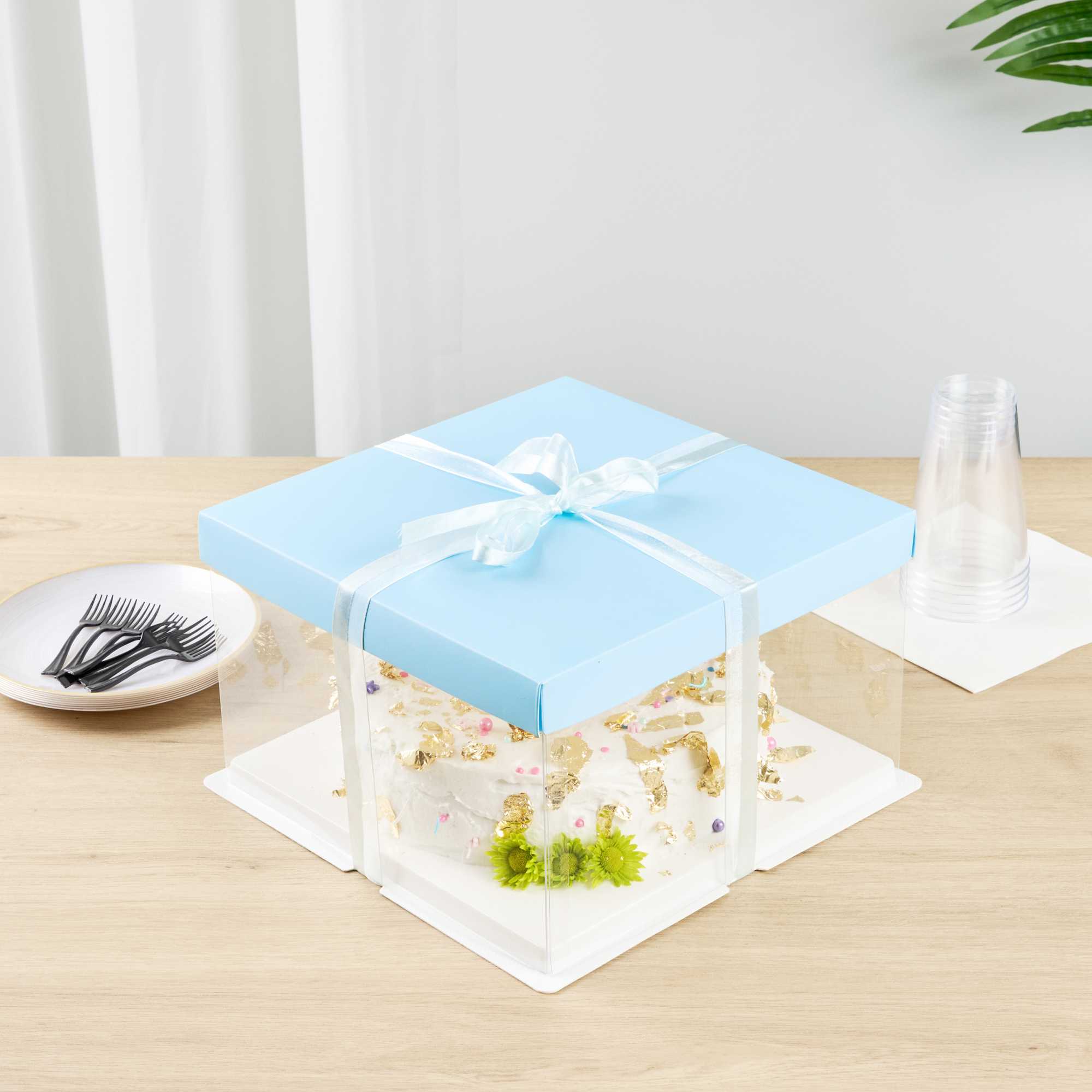 Sweet Vision Square Clear Plastic Cake Box - Blue Lid and White Base, Blue Ribbon - 10" x 10" x 8 1/4" - 10 count box