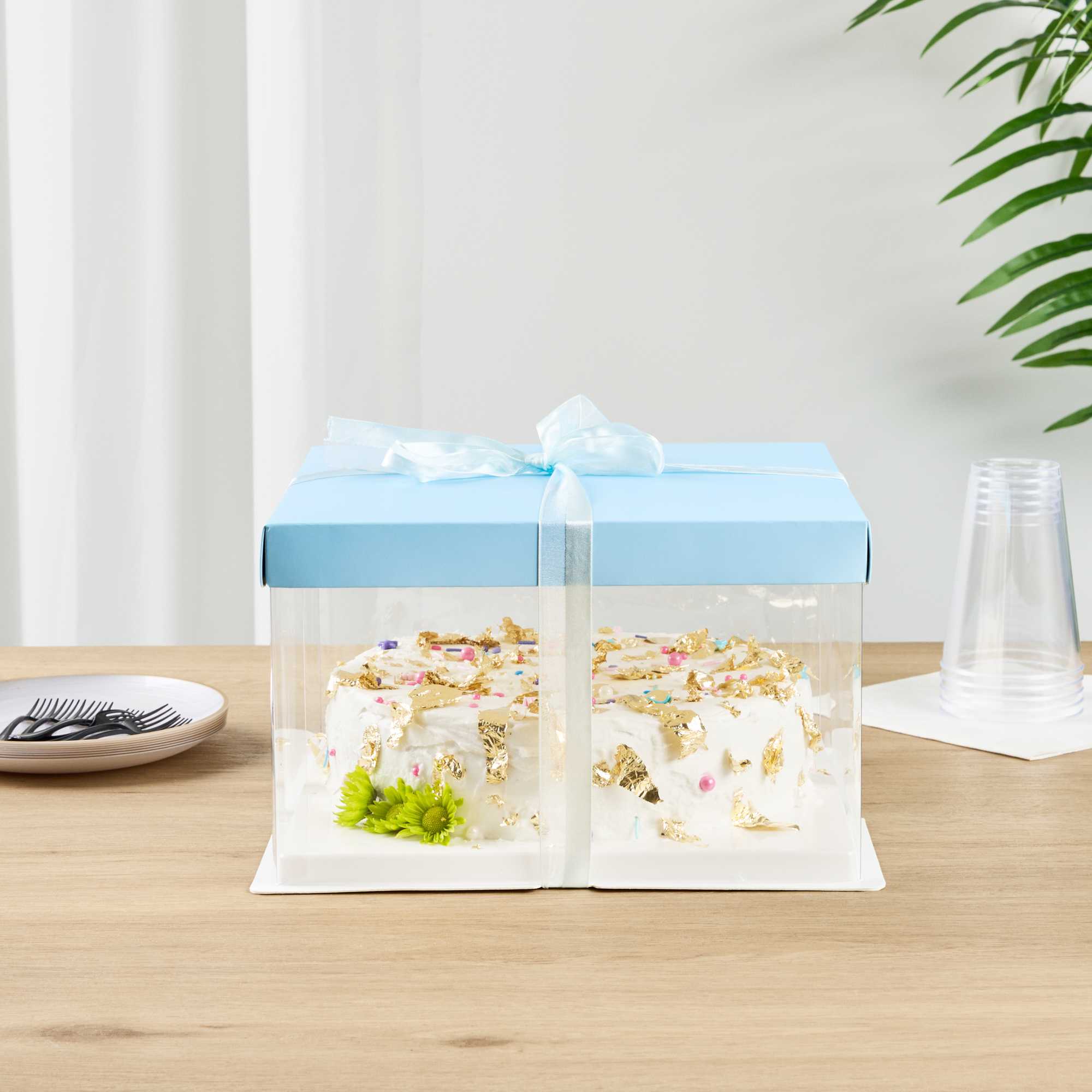 Sweet Vision Square Clear Plastic Cake Box - Blue Lid and White Base, Blue Ribbon - 10" x 10" x 8 1/4" - 10 count box