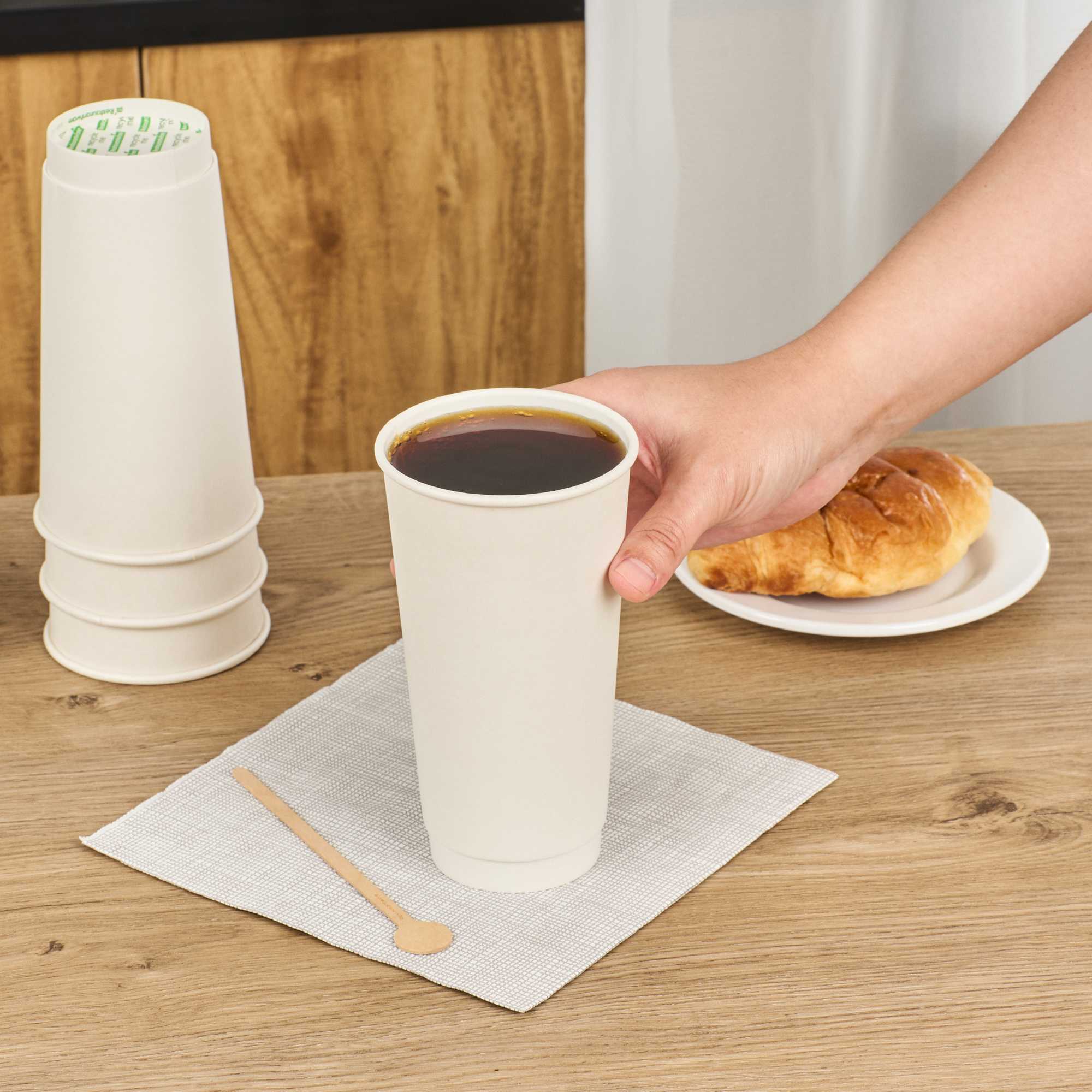 Restpresso 20 oz White Paper Coffee Cup - Double Wall - 3 1/2" x 3 1/2" x 6 1/4" - 250 count box