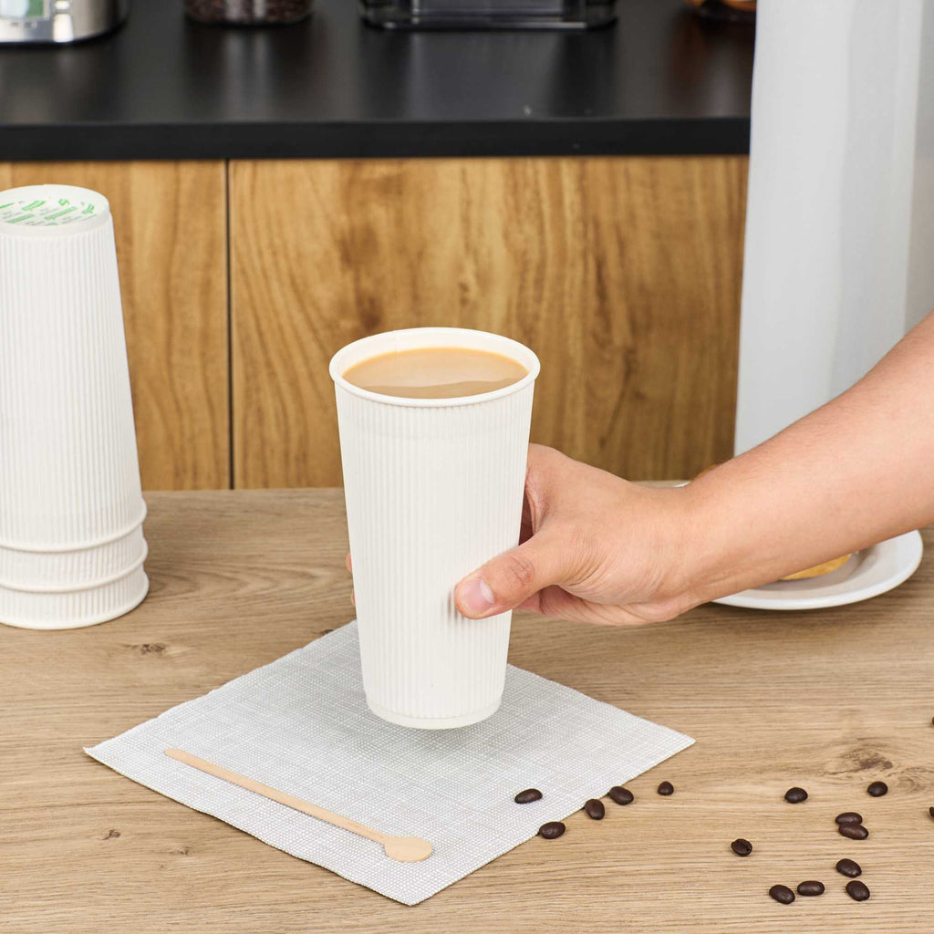 Restpresso 20 oz White Paper Coffee Cup - Ripple Wall - 3 1/2" x 3 1/2" x 6 1/4" - 10 count box