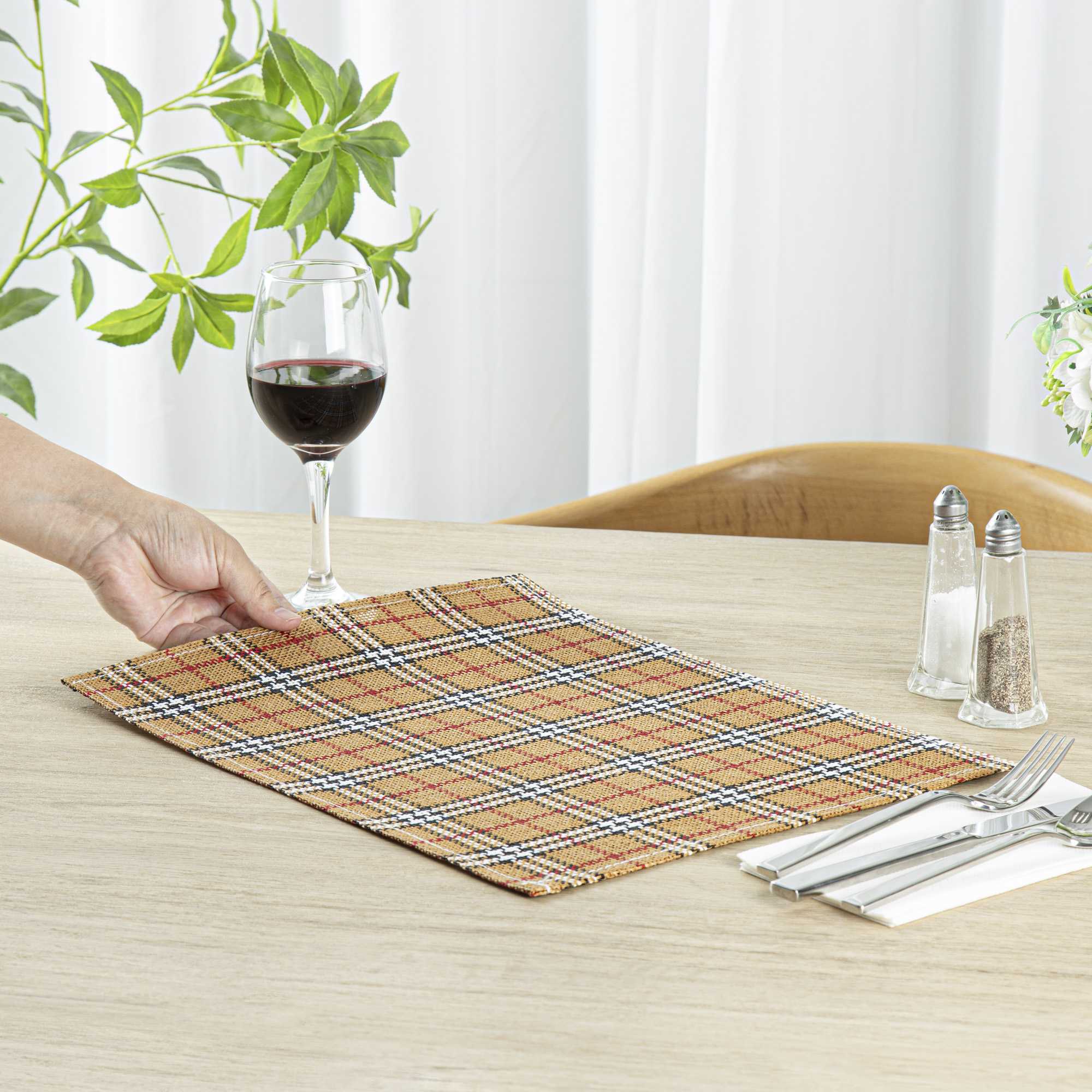 Carmel Mesh Vintage Scotch Plaid Placemat - 16" x 12" - 6 count box