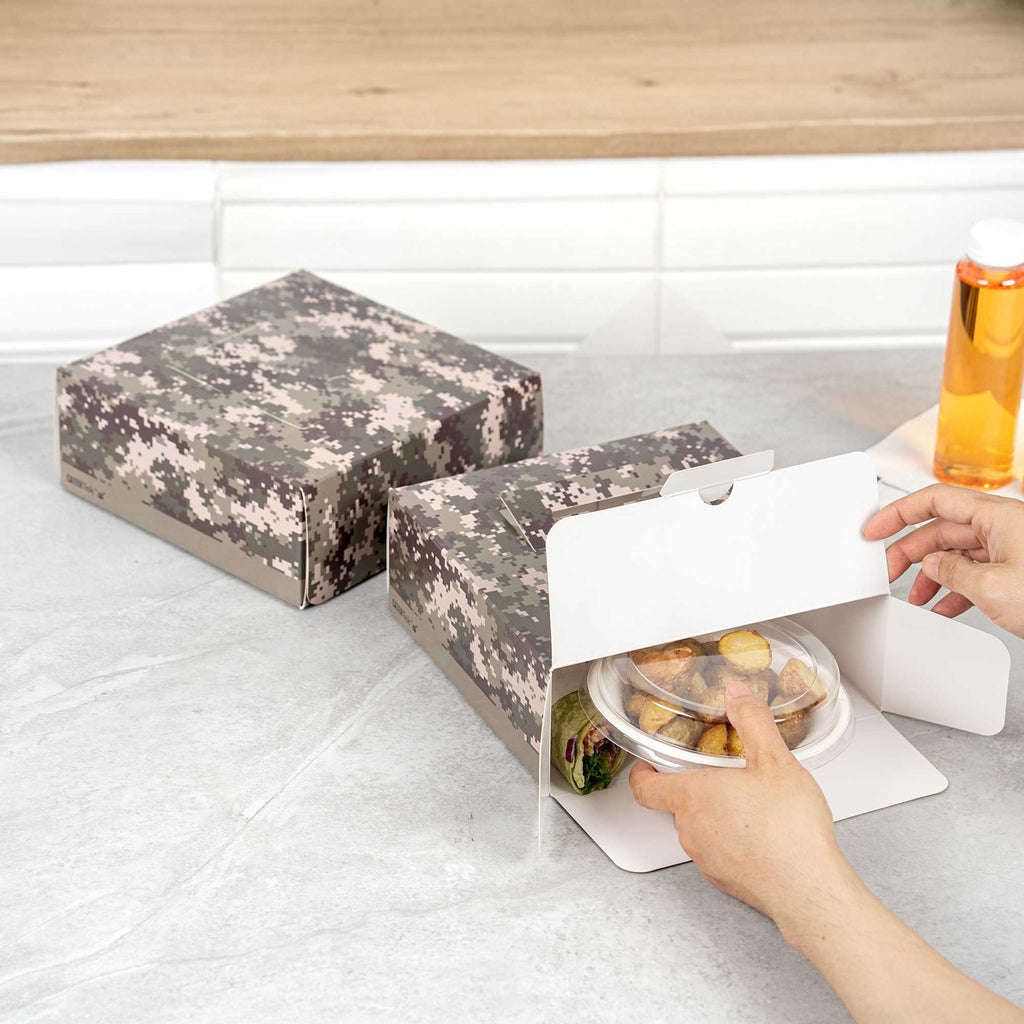 Cater Tek Square Camouflage Paper Cake / Take Out Container - with Pop-Up Handle, Window - 9" x 9" x 3 1/2" - 50 count box