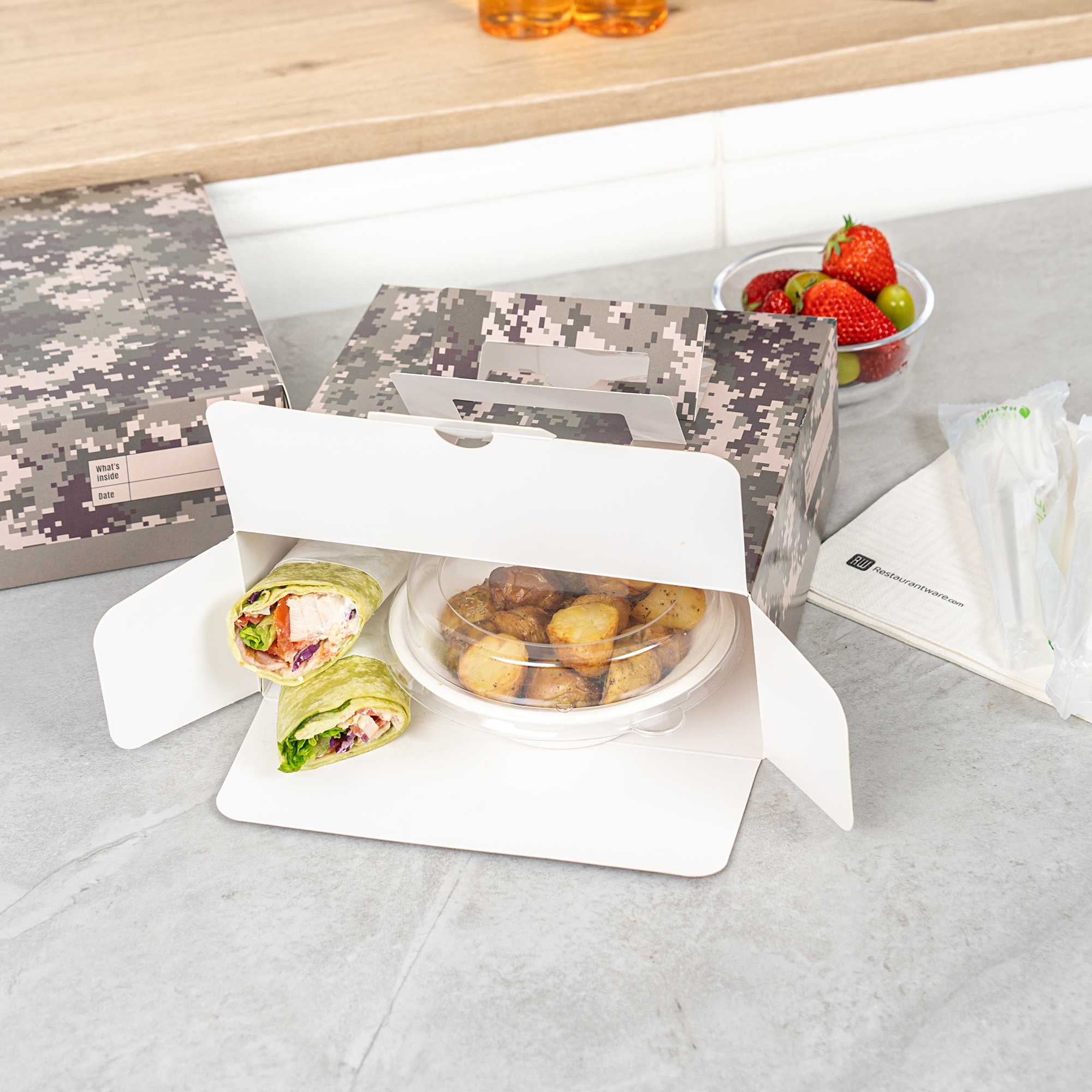 Cater Tek Square Camouflage Paper Cake / Take Out Container - with Pop-Up Handle, Window - 9" x 9" x 3 1/2" - 50 count box