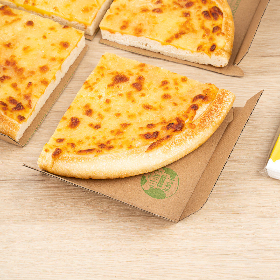 Eco Pie Kraft and Green Paper Corrugated Pizza Box - Repurpose for Plates - 10 3/4" x 10 3/4" x 1 3/4" - 50 count box
