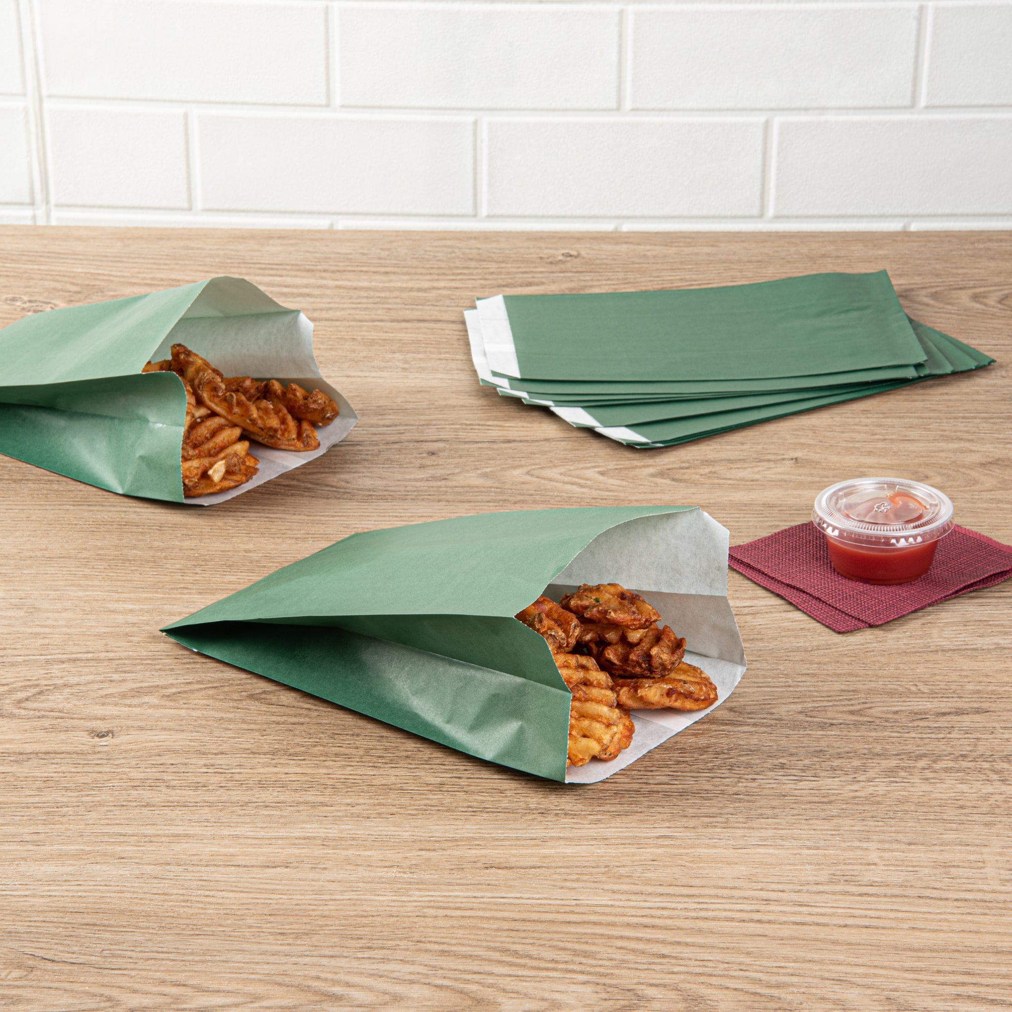 Bag Tek Forest Green Paper French Fry / Snack Bag - 5" x 3" x 8 3/4" - 100 count box