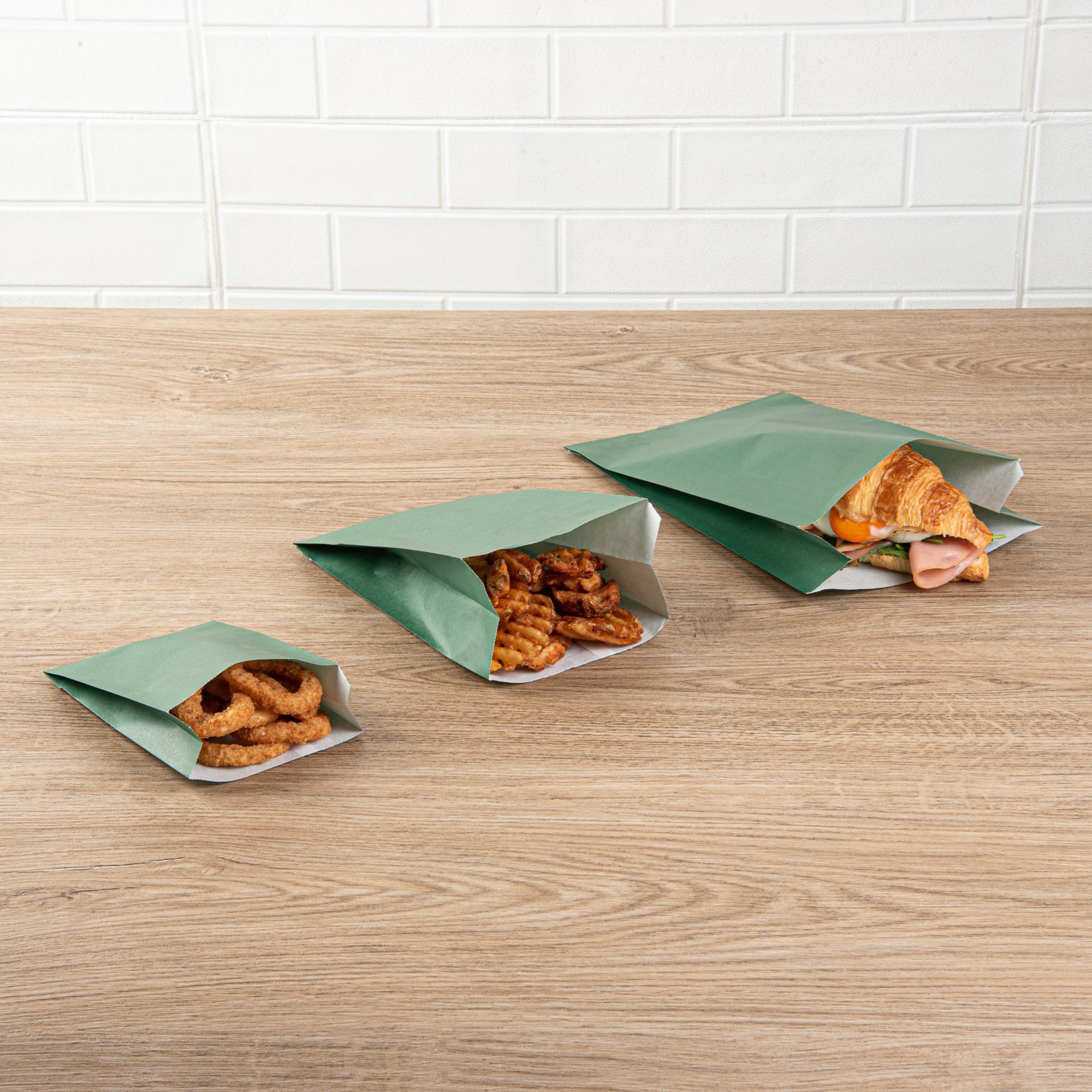 Bag Tek Forest Green Paper French Fry / Snack Bag - 5" x 3" x 8 3/4" - 100 count box