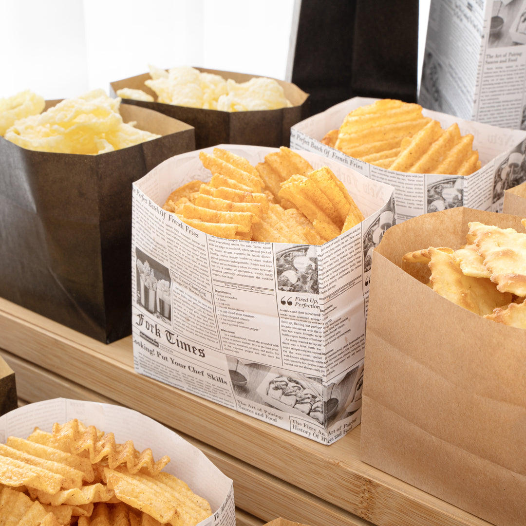 Bag Tek Newsprint Paper Large Snack Bag - 4 1/4" x 2 1/2" x 3 3/4" - 100 count box