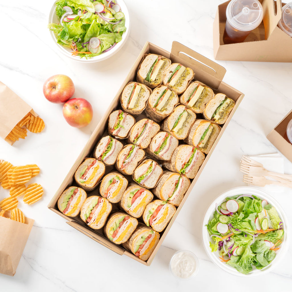 Cater Tek Rectangle Kraft and Green Paper Catering Tray - with Cover - 20" x 11 3/4" x 3 1/4" - 10 count box