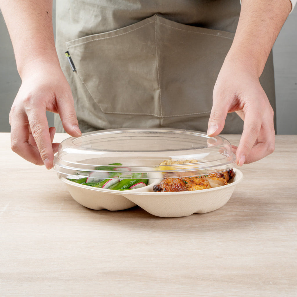 Pulp Tek Oval Clear Plastic Lid - Fits 2-Compartment Bagasse Catering Bowl - 100 count box