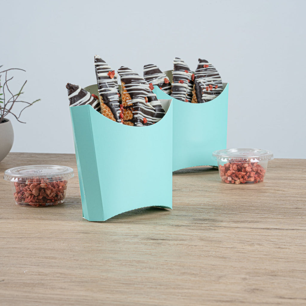 Bio Tek 3 oz Turquoise Paper Fry Cup / Snack Container - 4 1/2" x 3 1/4" x 3 3/4" - 100 count box