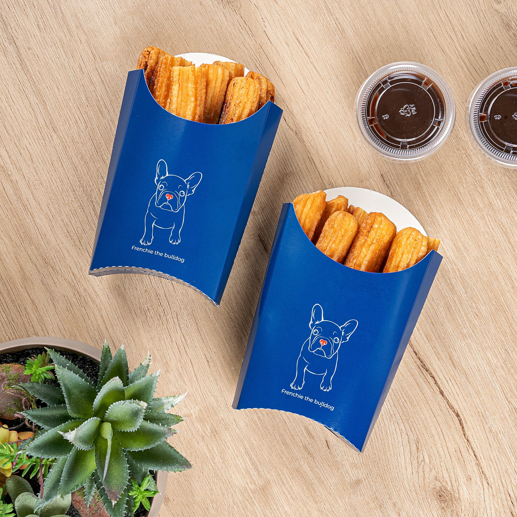 Bio Tek 4 oz Frenchie Paper Fry Cup / Snack Container - 4 3/4" x 3 1/2" x 5" - 100 count box